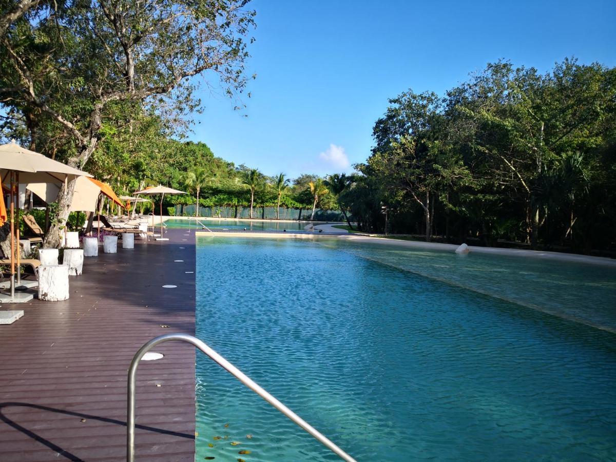 Beachside Corasol El Amanecer De Frida Para 2 Personas ปลายาเดลการ์เมน ภายนอก รูปภาพ