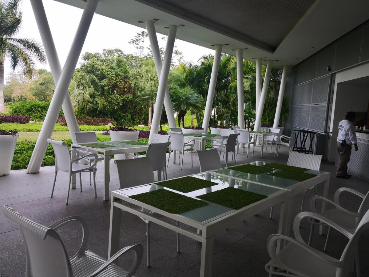 Beachside Corasol El Amanecer De Frida Para 2 Personas ปลายาเดลการ์เมน ภายนอก รูปภาพ